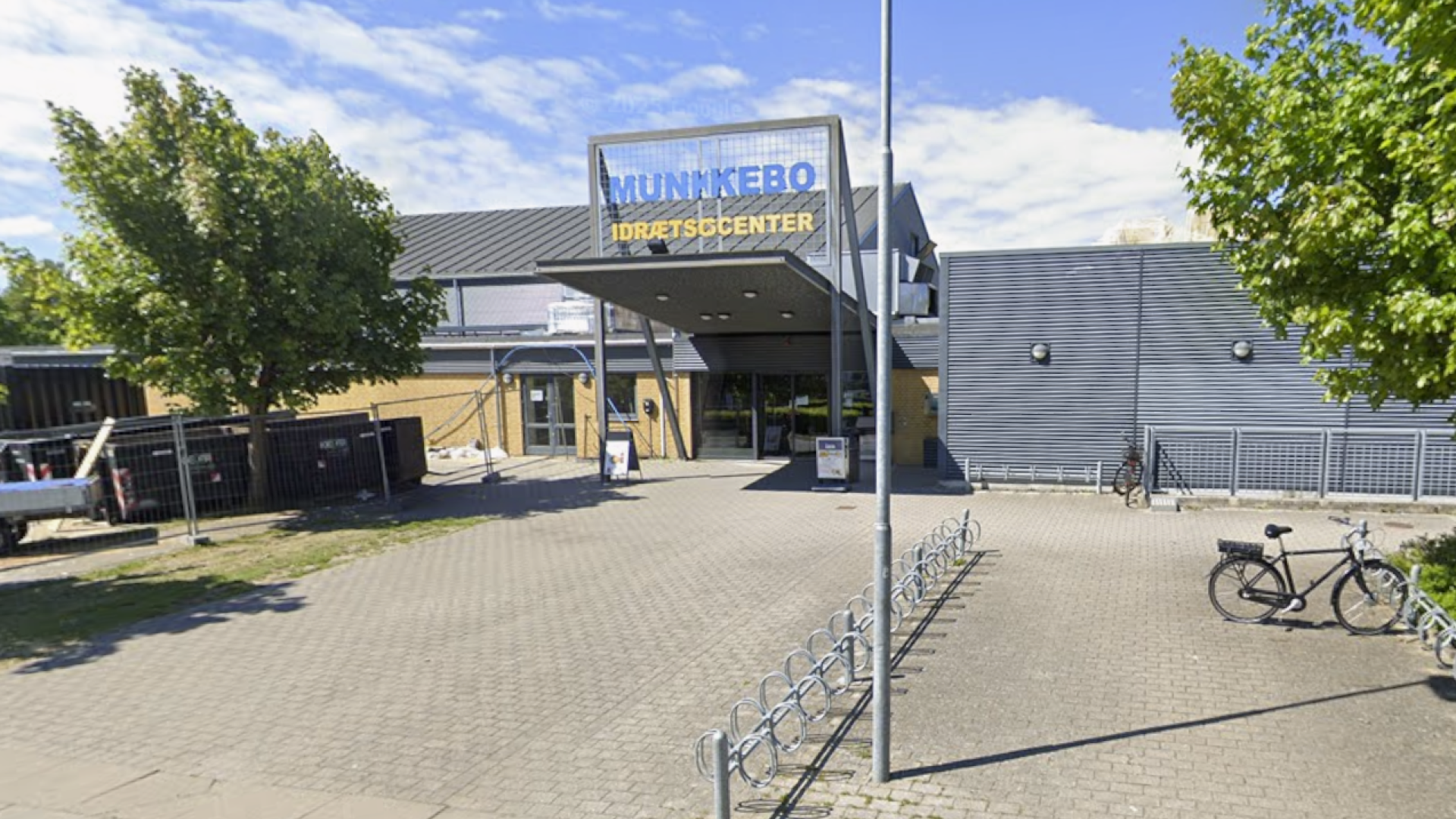 Svømmehal lukker bassin efter fund af afføring | TV 2 Fyn | Fynske nyheder - lokalt hver dag