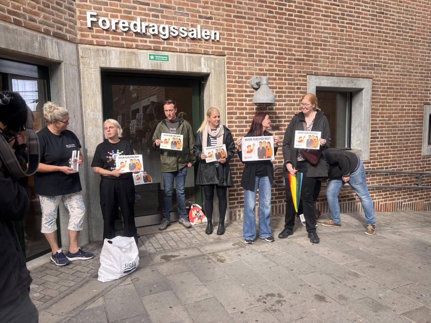 Forældre i oprør mod skolebesparelser: Varsler protest foran byrådssalen
