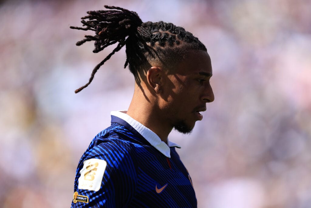 Lørdagens internationale rygter: Olise, Coutinho og Sancho - Indkast