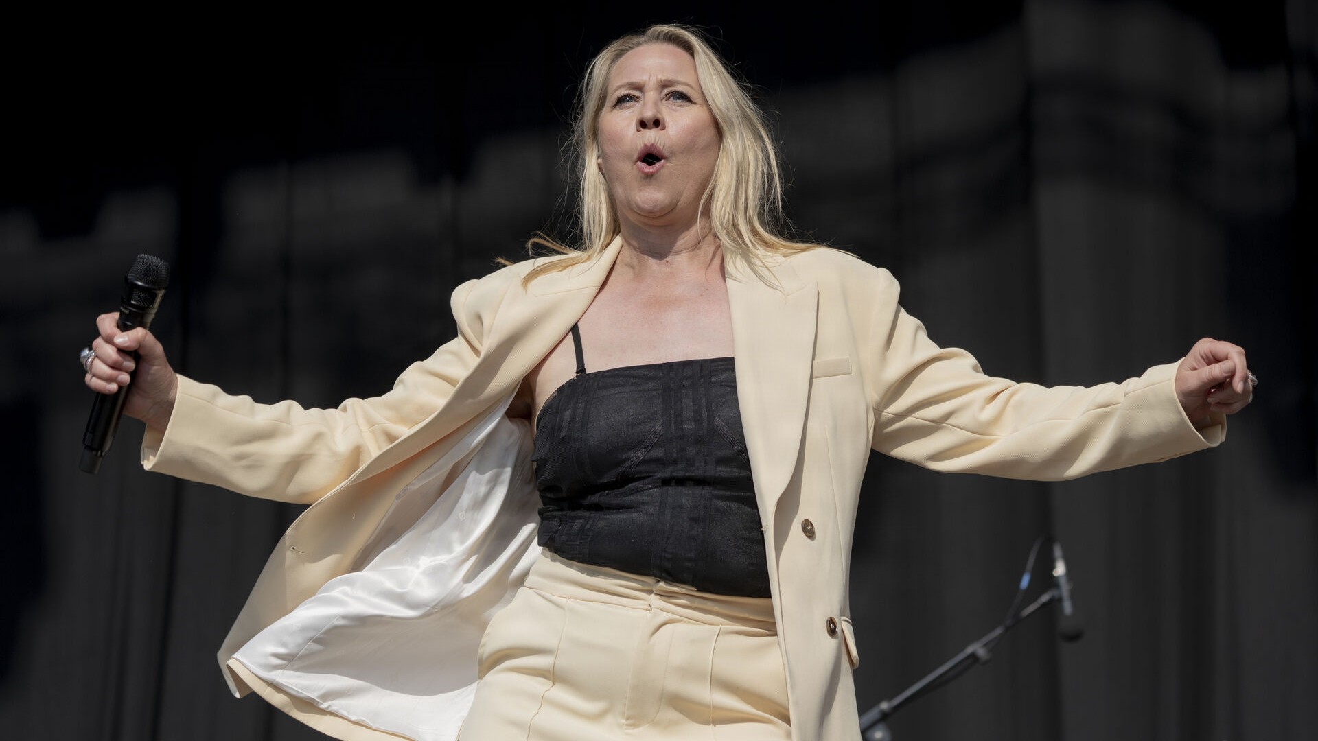 Festival præsenterer fynsk stjerne | TV 2 Fyn | Fynske nyheder - lokalt hver dag