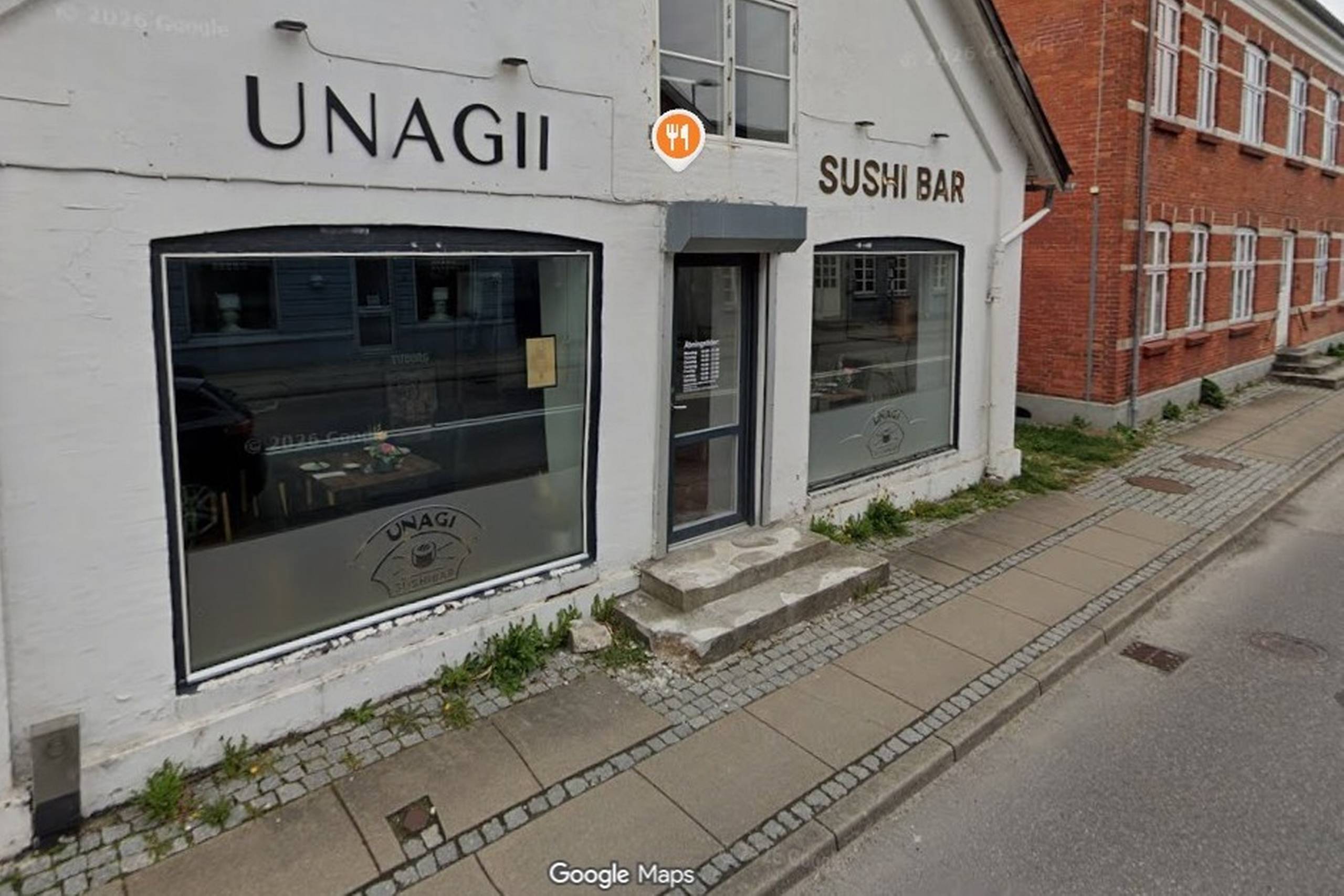 Sushibar fik sur smiley: Laks blev opbevaret ved 26,5 grader og havde en for høj kernetemperatur - Din Avis