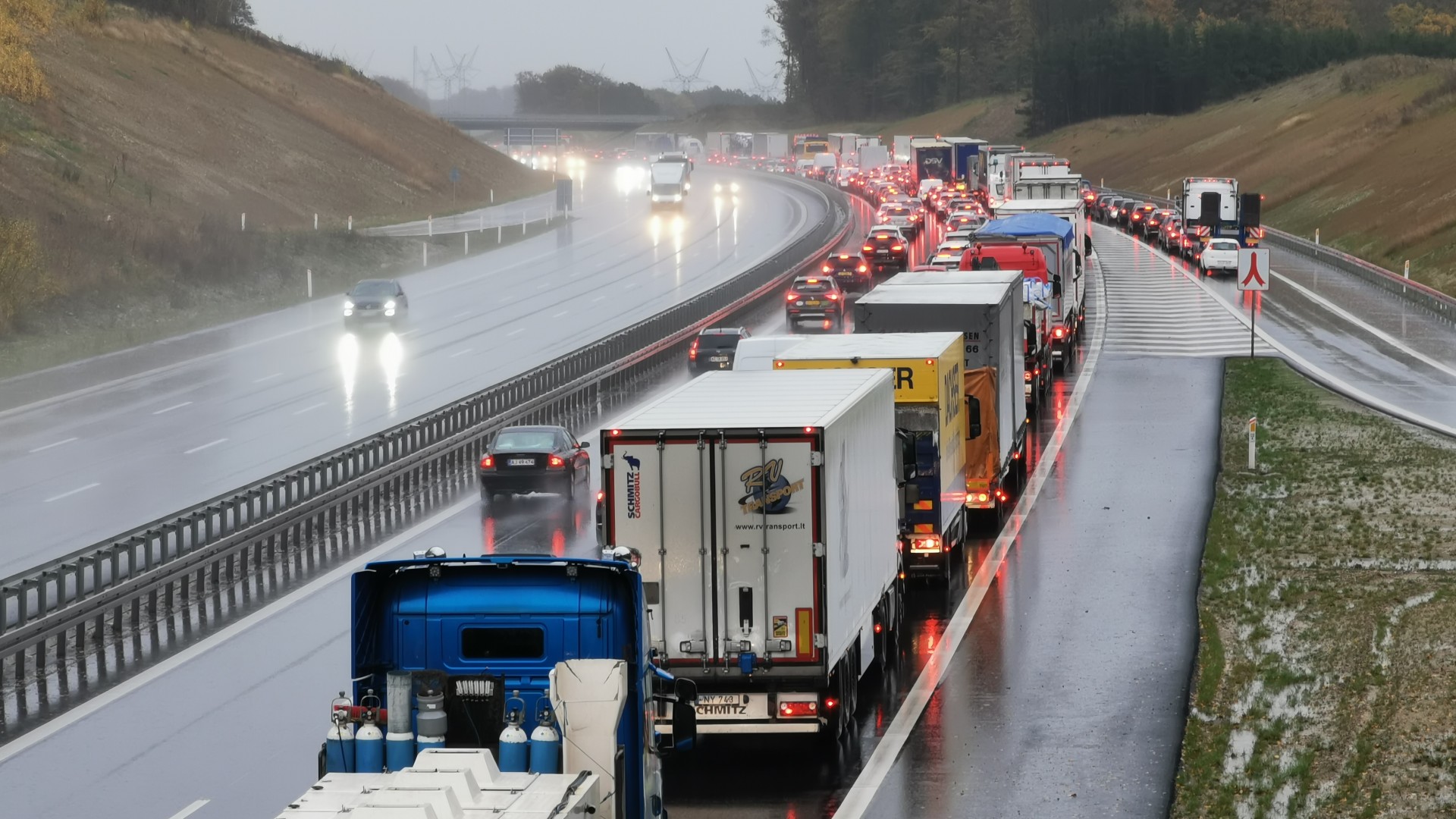 Vejret påvirker trafikken flere steder | TV 2 Fyn | Fynske nyheder - lokalt hver dag