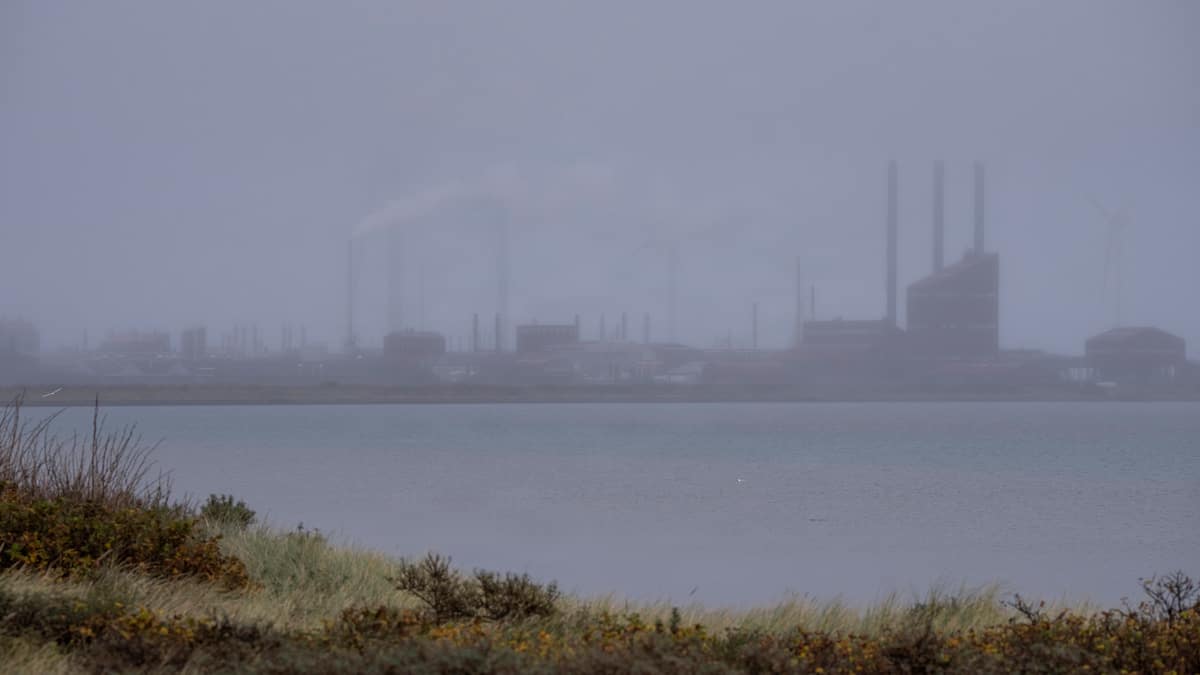 Mavepuster til vestjysk kommune: Fabrik med over 400 ansatte lukker | Penge | DR