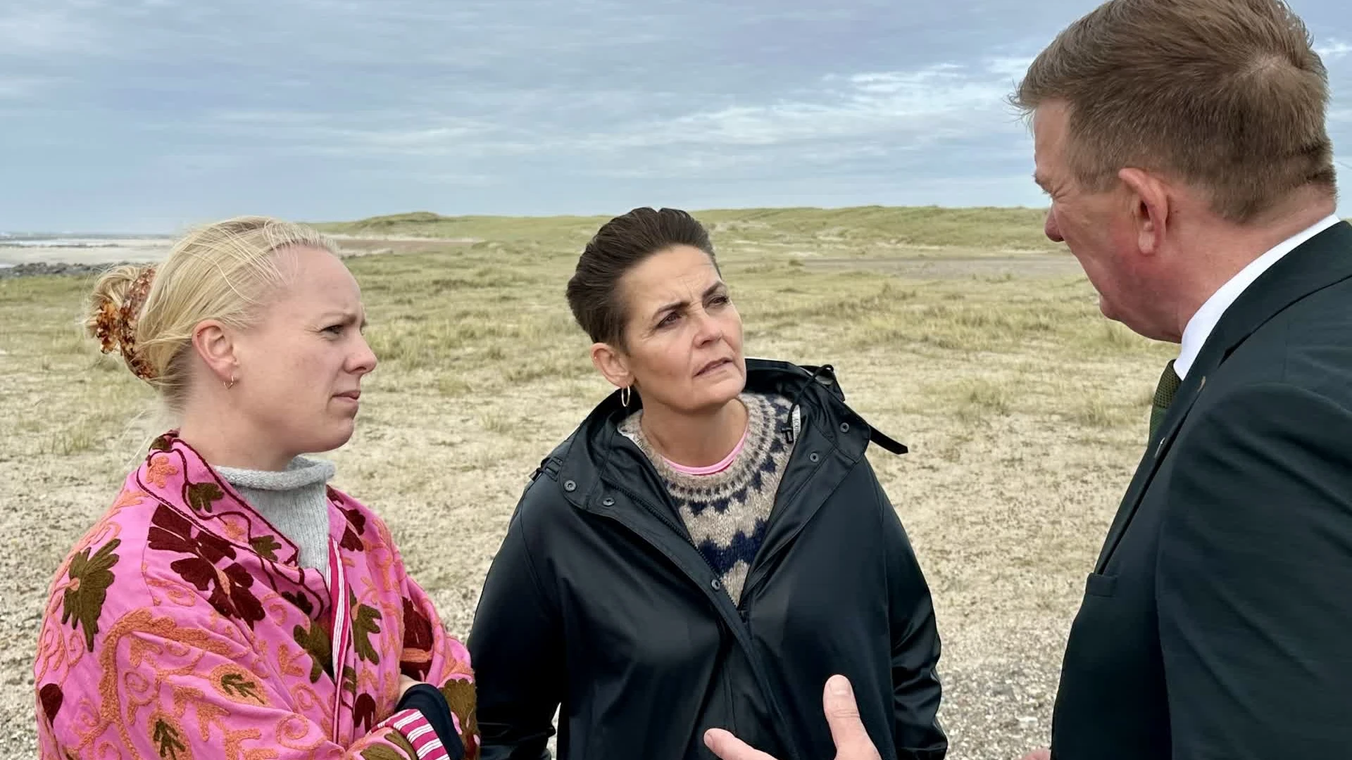 Mere end bare høflighed, da ministre besøgte Harboøre Tange | TV MIDTVEST