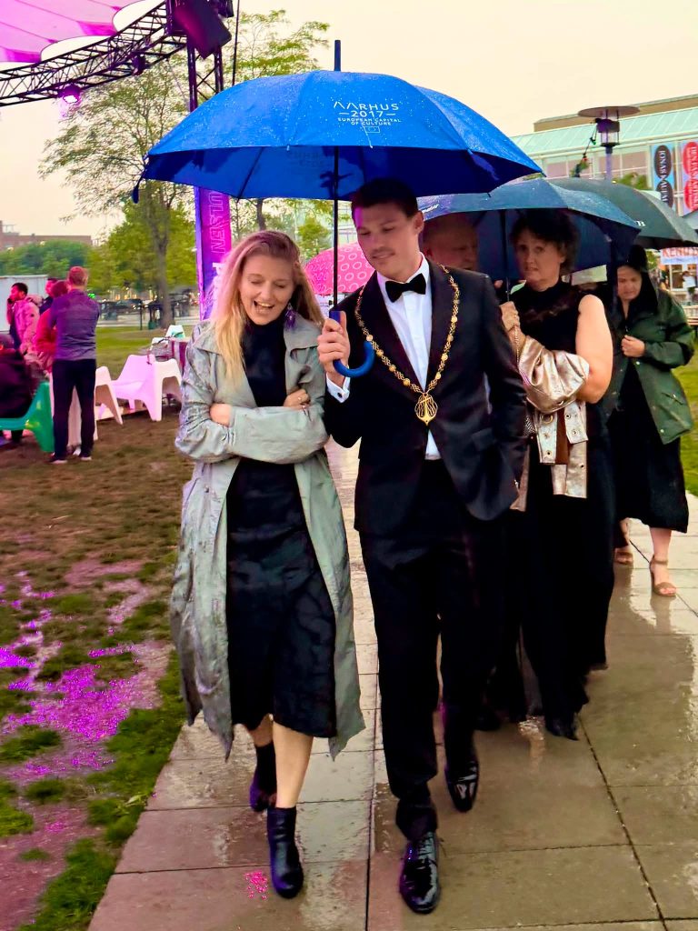 Minister ramt af ildebefindende under Aarhus Festuge