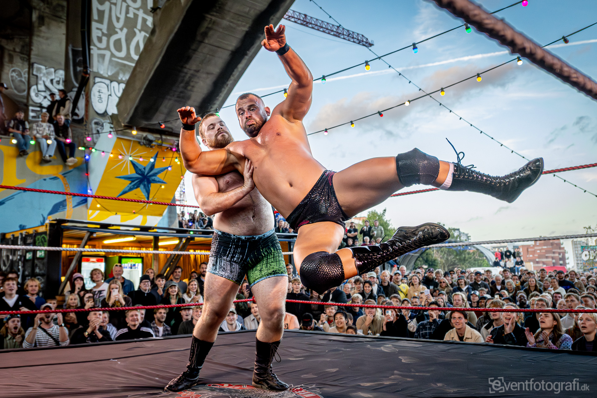 Oplev det vildeste gratis wrestling-show i Aarhus