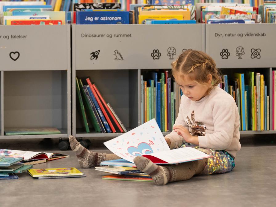 Læsestund på børnebiblioteket