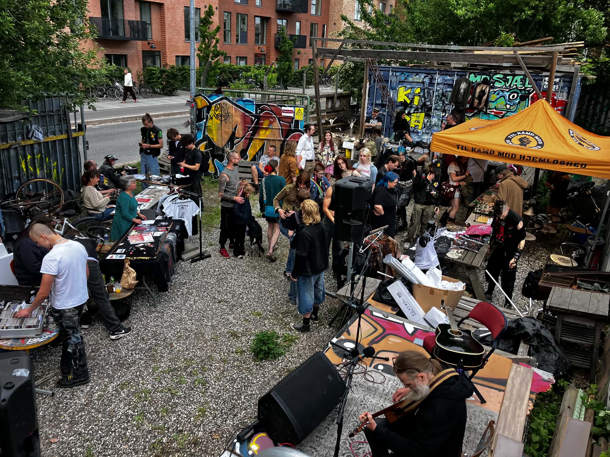 PÅ ET SIDESPOR: Punk Rock Marked #3